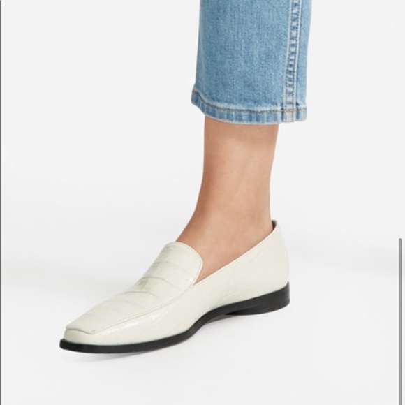 Everlane Bone Croc Embossed Leather 90s Loafer. Fit more like an 8.5 - Picture 7 of 16